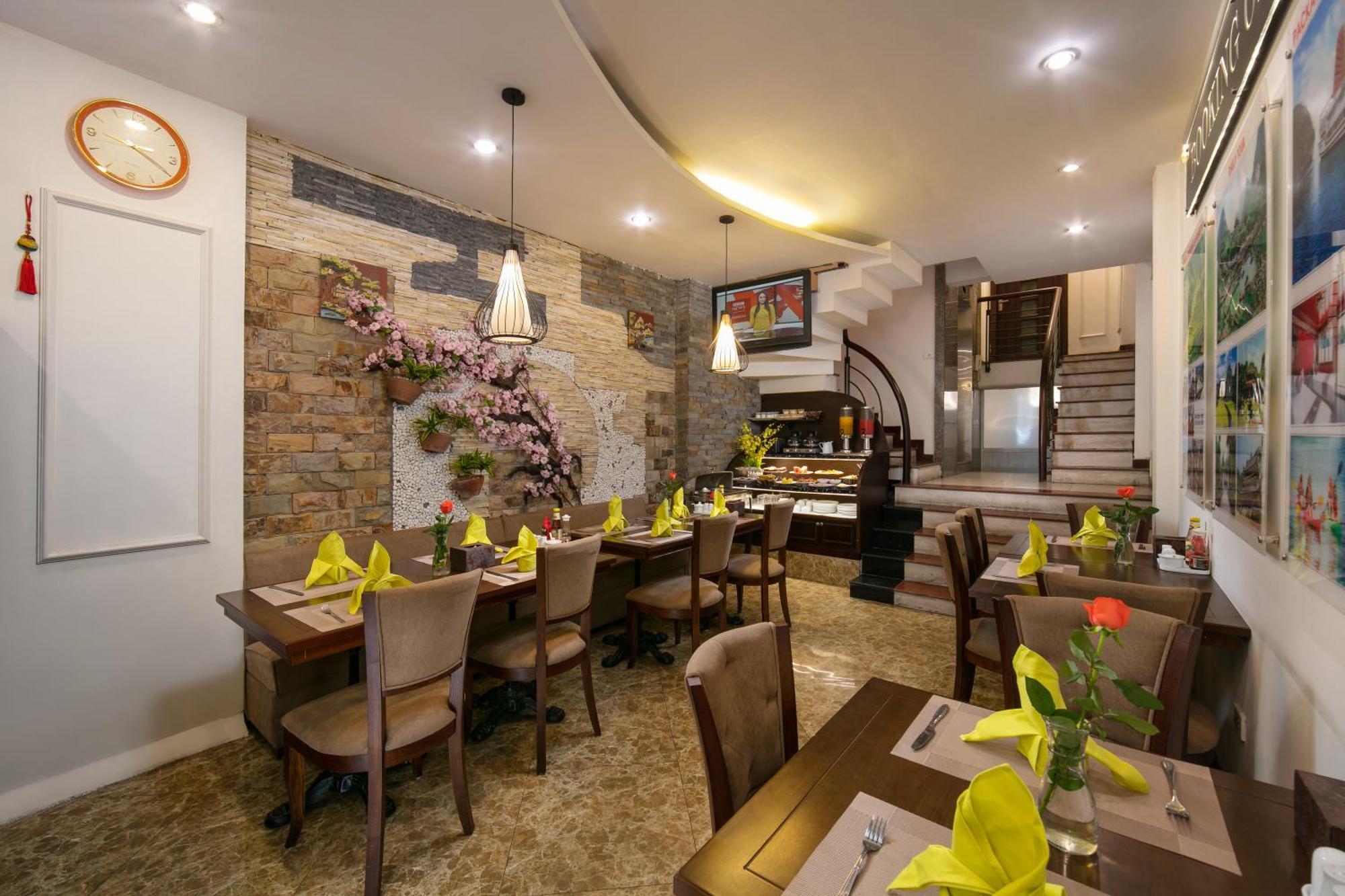 Victory Legend Hotel - In Hanoi Central Exterior photo